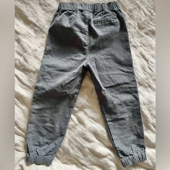 Hanna Andersson Pull-on Corduroy Pant 4T - Picture 2 of 3